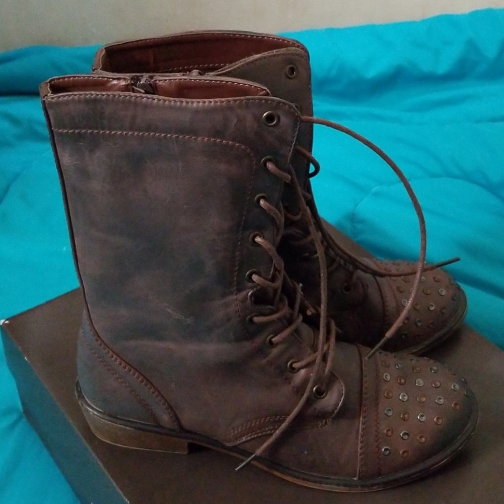 Womens Brown Lace up Boots
